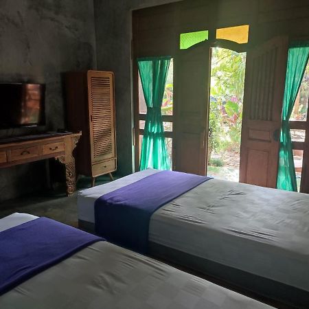 Watukarung Ristu Homestay Kalak Екстериор снимка