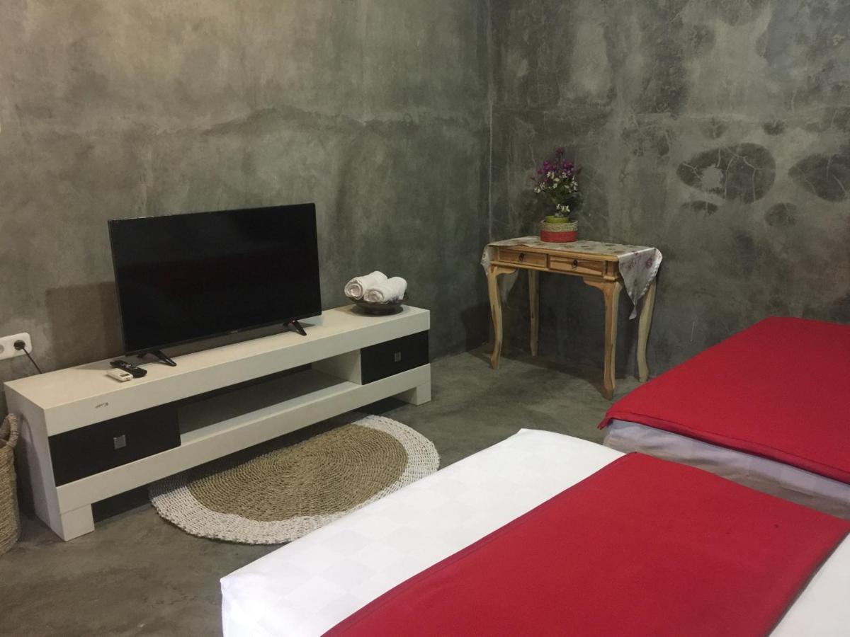 Watukarung Ristu Homestay Kalak Екстериор снимка