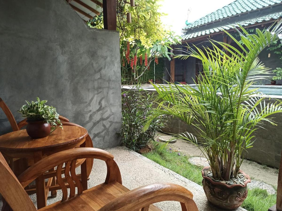 Watukarung Ristu Homestay Kalak Екстериор снимка